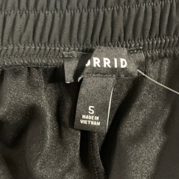 Torrid 5X NEW Plus Size Maxi Skirt Black Set In Lace Detail Whimsygoth Flowy - Picture 4 of 10